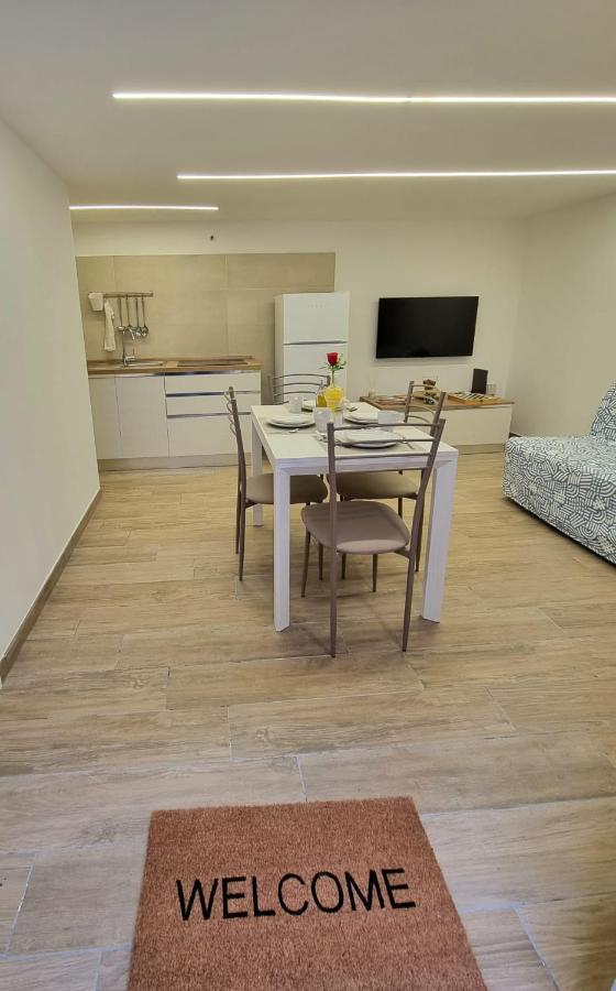 Casa Comoda E Centrale In Quartiere Storico Di Napoli Esterno foto